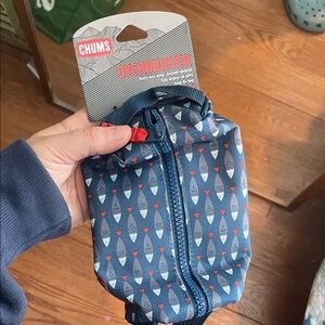 Chums Blue Toiletry Bag